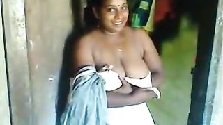 मल्लू अश्लील वीडियो मल्लू चीची बड़े स्तन पाला