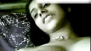 (indian_sex) बिस्तर पर सेक्स के साथ
