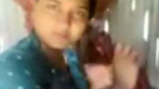 देसी पत्नी धोया और सेक्सी