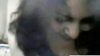 भारतीय पत्नी घर पर
