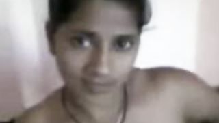 भारतीय लड़की पूछ