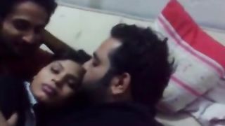 नई पाकिस्तानी कलाकार द्वारा मज़ा आया फिल्म के चालक दल