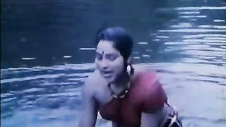 सेक्सी नदी के दृश्य जंगल की हसीना