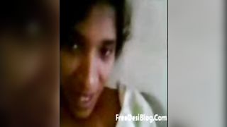 स्तन और चूत को सहलाया