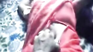 सेक्स के लिए नकद रंडी खुशी प्रदान करता है