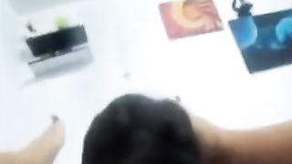 सेक्सी भारतीय किशोर प्रेमी के साथ घर पर