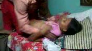 भारतीय भाभी qucik के साथ पड़ोसी