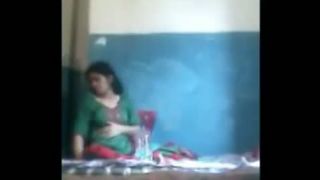क्लीन शेव्ड चूत राजकी फ्री चूत सेक्स चचेरा भाई के साथ