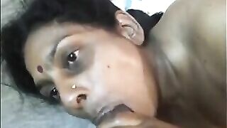 बेंक की मेनेजर के मुहं में लंड दिया लोन अप्रूव करवाने के लिए