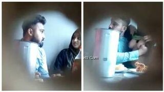 कैंटीन में अश्लील हरकतें करता पाकिस्तानी कपल स्पाय कैम में हुआ कैद &nbsp;