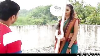 साहूकार ने गहनों का लालच दिखाकर चोदी गांववाले की मराठी बीवी