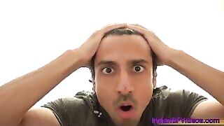पलंग के निचे फंसी हुई कामवाली की चुदाई