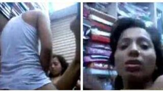 शटर बंद कर चोदी गर्ल एम्प्लॉई