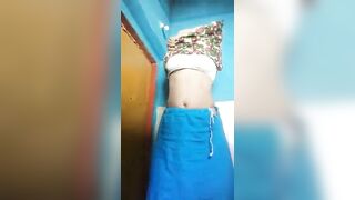 बड़ी गांड वाली दीदी का न्यूड शो