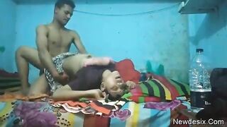 अतिउत्तेजित होकर देवर से चुदती भाभी