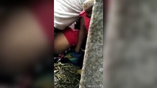 देसी लड़की चुद्वाते हुए पकड़ी गई