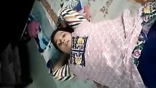 जेठ की रंडी सोनाली भाभी की चुदाई