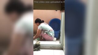 कामवाली के सामने लंड फ्लेश किया