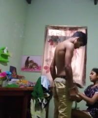 भाई बहन का होम सेक्स बीएफ