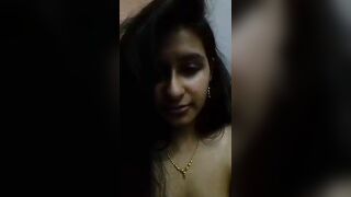 देसी लड़की का जोरदार हस्तमैथुन