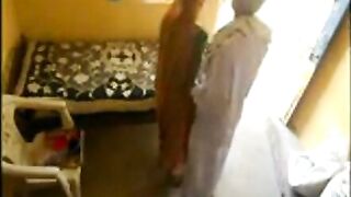 ठरकी ससुर ने चोदी बहु की चूत