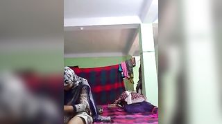 भारतीय अश्लील क्लिप किरायेदार के साथ हैदरबादी भाभी