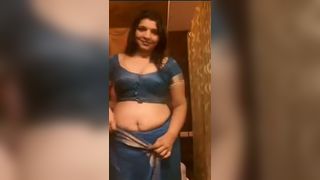 भारतीय सेक्सी भाभी मांग पर उजागर