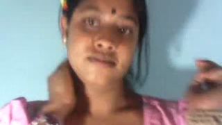 देसी भाभी ने यौन रस का रसपान किया