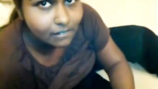 भारतीय बड़े स्तन xxx सेक्स होटल के कमरे में प्रेमी के साथ