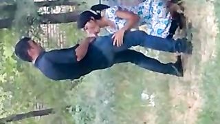 ब्रांड के नए घर के बाहर xxxvidio गर्म blowjob सत्र