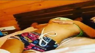 पूनम पांडे से पता चलता है बड़े स्तन के साथ पर इंस्टा